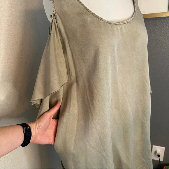 Olive Green Cold Shoulder Tiered Ruffle Sleeves Mini Dress with Pockets - Picture 3 of 8